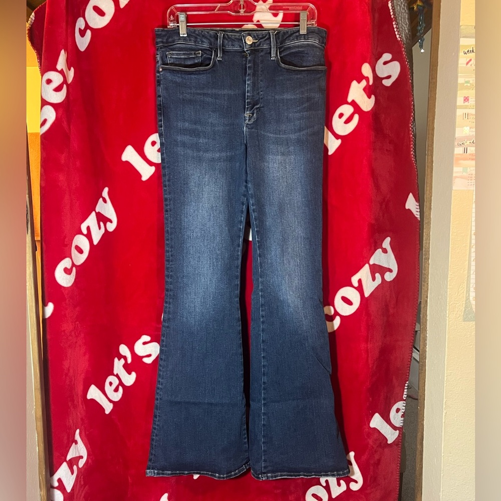 GWP! Frame Denim Dark Wash Le Flare Jeans Size 2 (10) Long Stretchy Flared Jeans